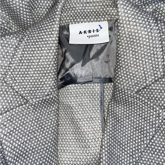 Akris Punto fitted wool gray one button blazer Jacket size 8 - Picture 5 of 5
